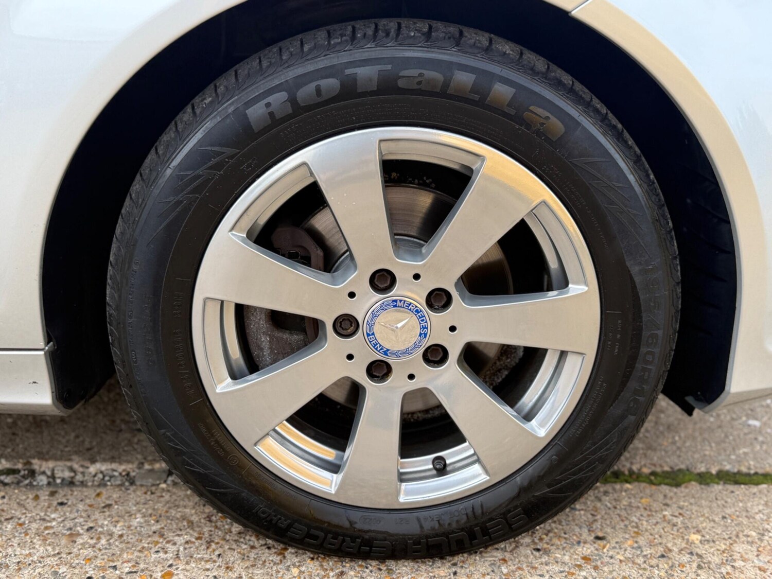 Used Mercedes-Benz C Class 2013 for sale - 75828829: Photo 35