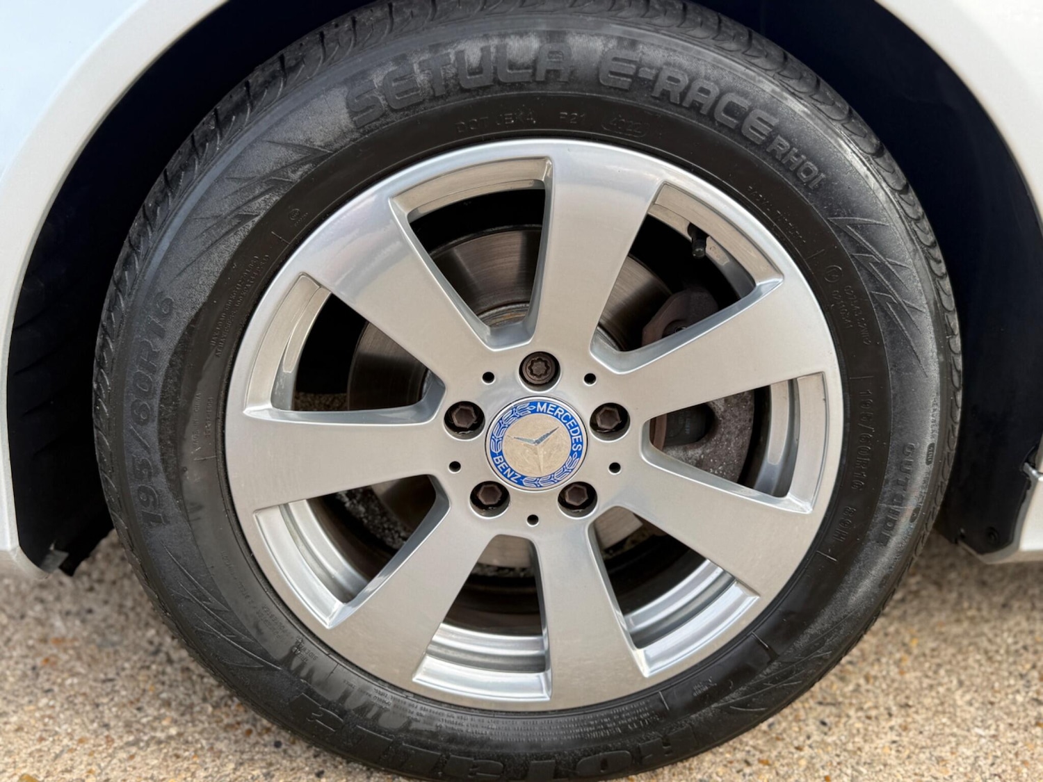 Used Mercedes-Benz C Class 2013 for sale - 75828829: Photo 36