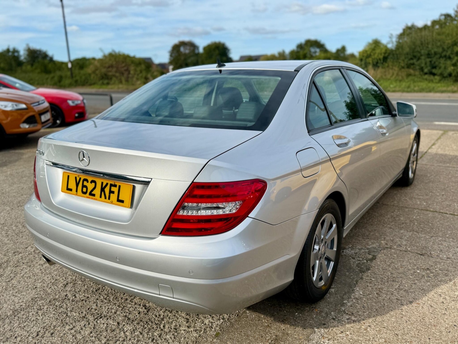 Used Mercedes-Benz C Class 2013 for sale - 75828829: Photo 7