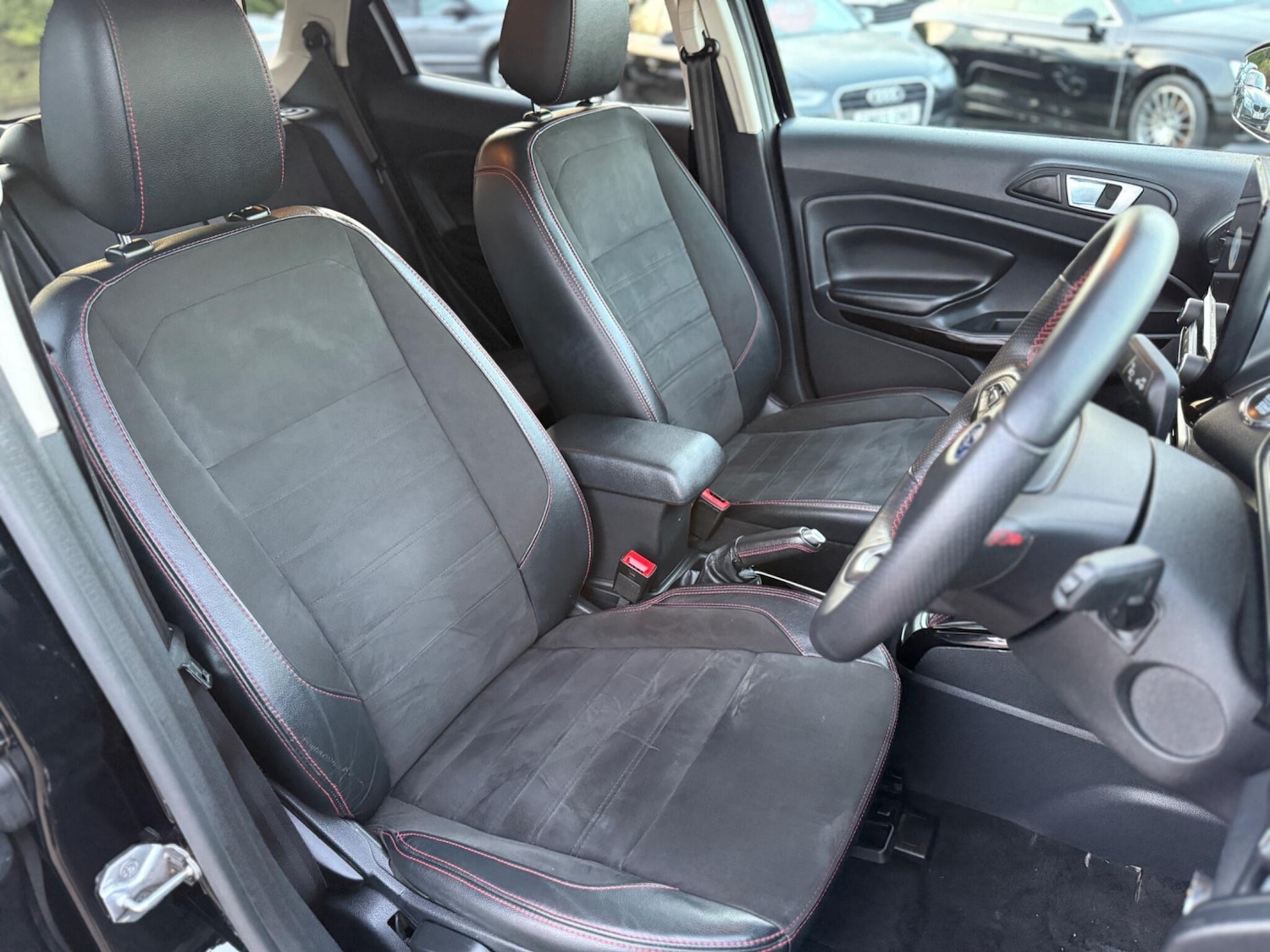 Used Ford Ecosport 2018 for sale - 77358369: Photo 10