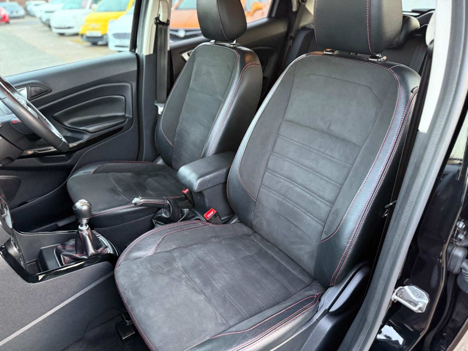 Used Ford Ecosport 2018 for sale - 77358369: Photo 12