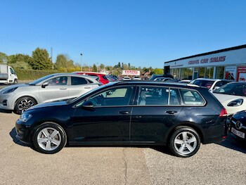Used Volkswagen Golf 2017 for sale - 78361766: Photo