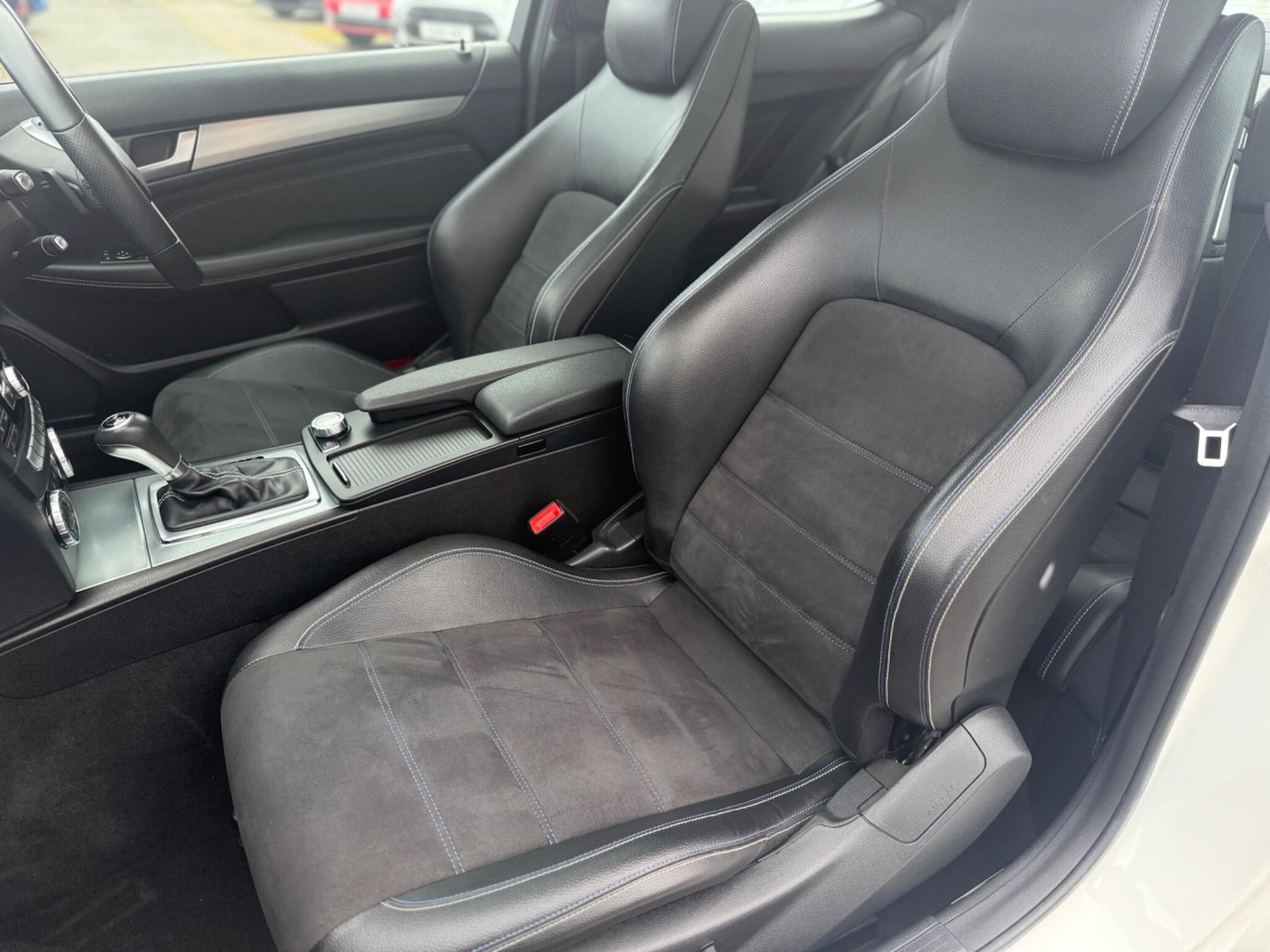 Used Mercedes-Benz C Class 2014 for sale - 76952534: Photo 15