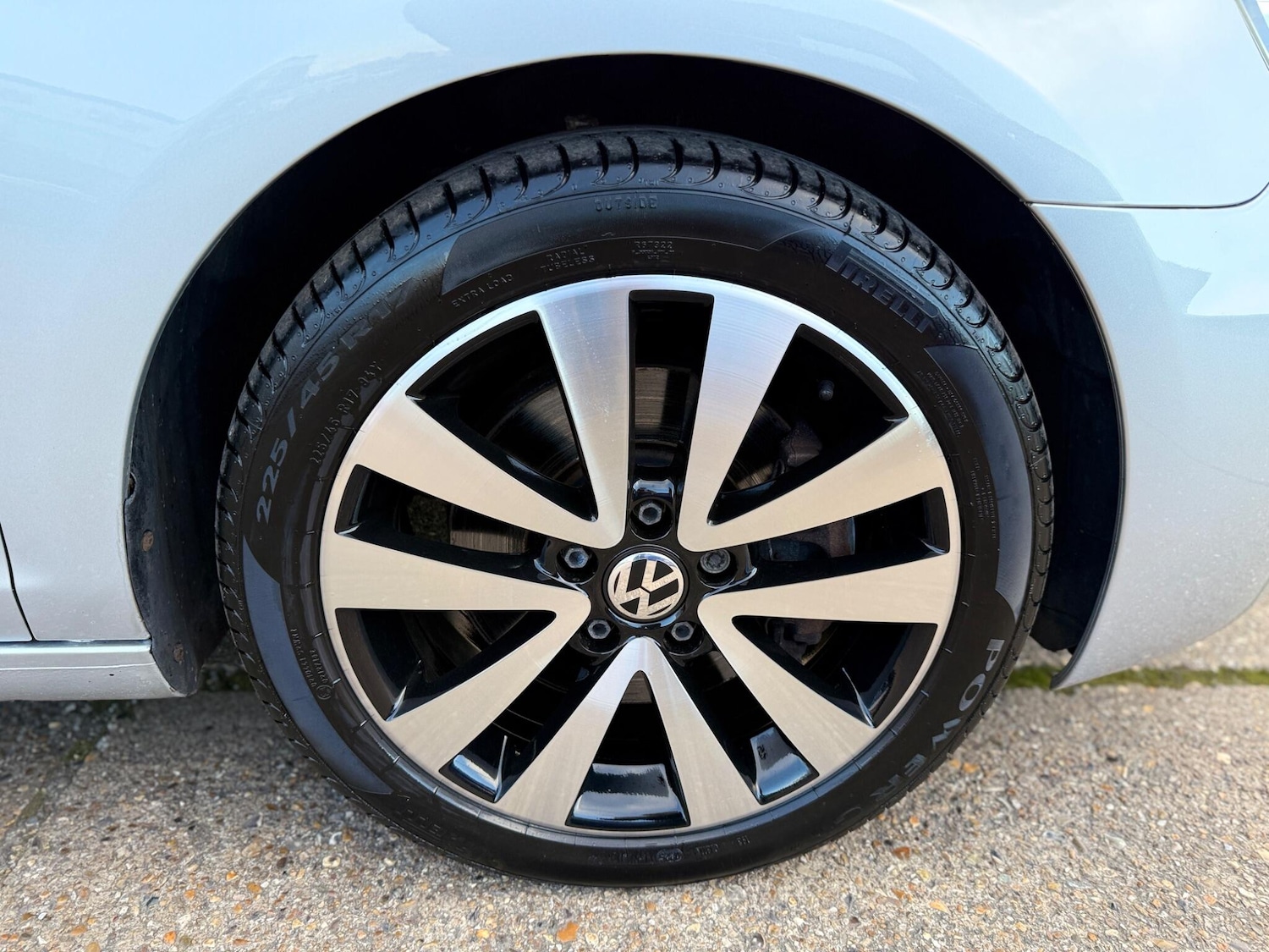 Used Volkswagen Golf 2012 for sale - 78020260: Photo 27