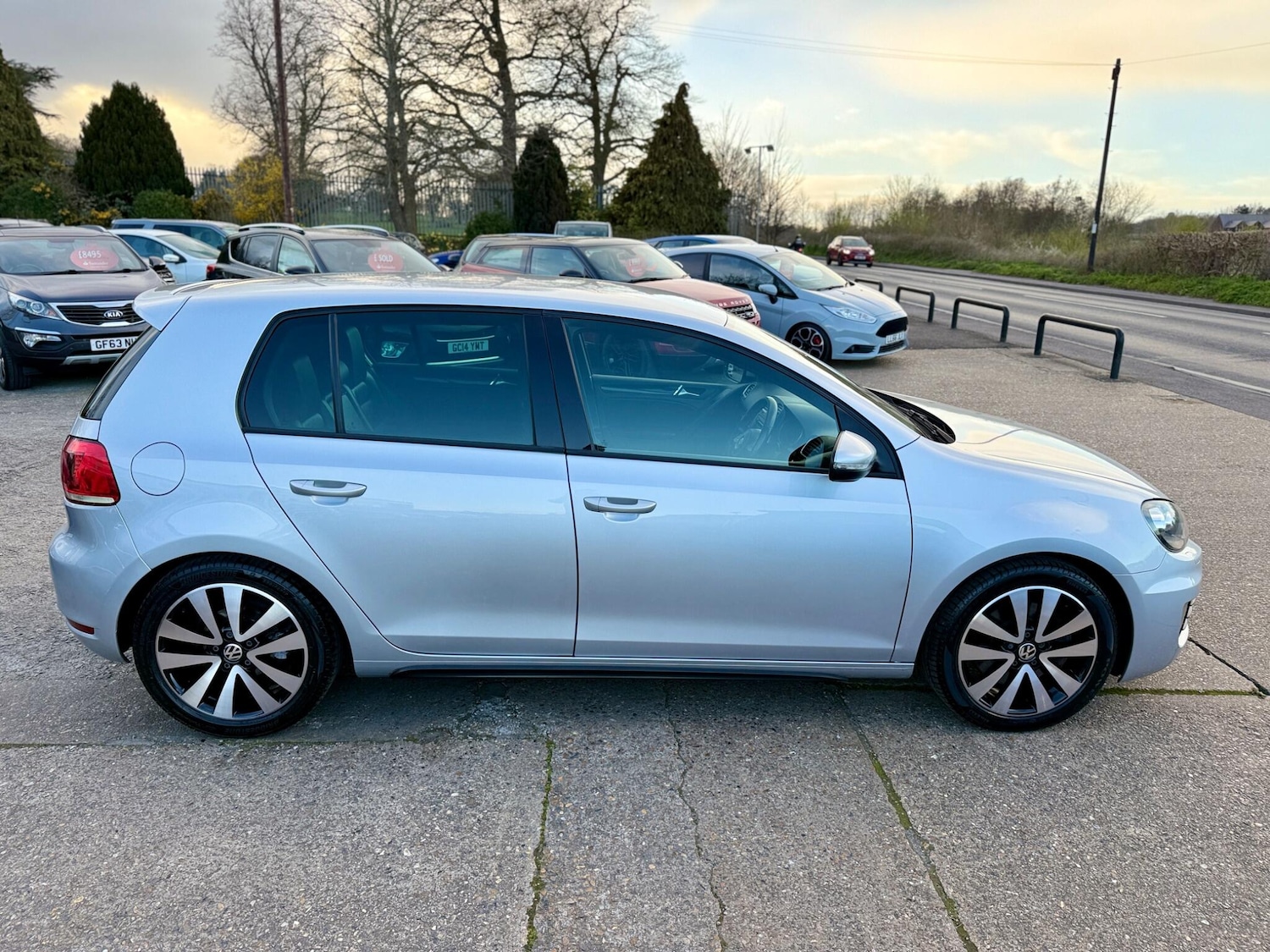 Used Volkswagen Golf 2012 for sale - 78020260: Photo 8