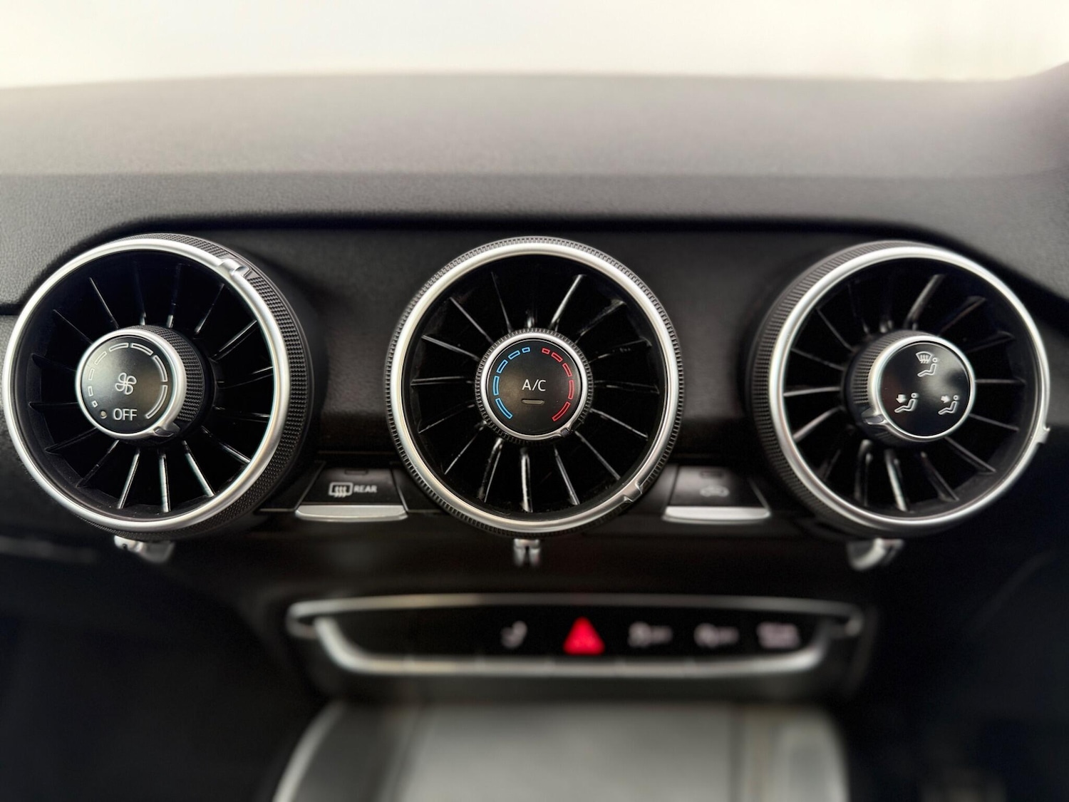 Used Audi TT 2015 for sale - 77396067: Photo 18