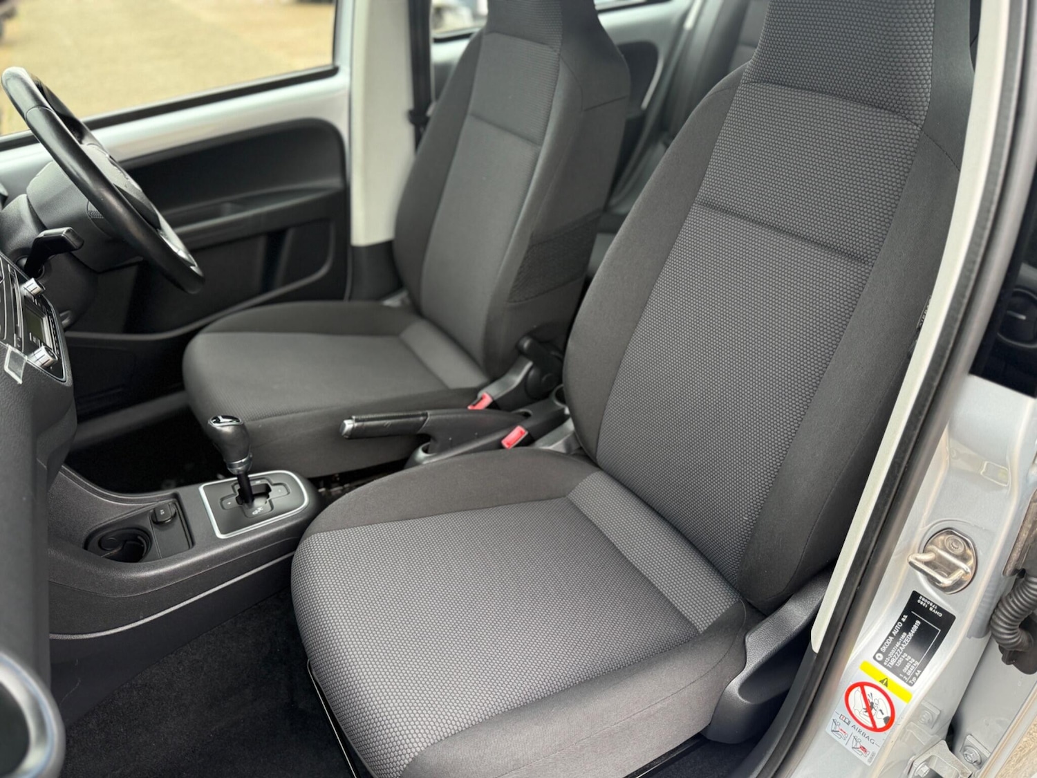 Used Skoda Citigo 2014 for sale - 76423184: Photo 12