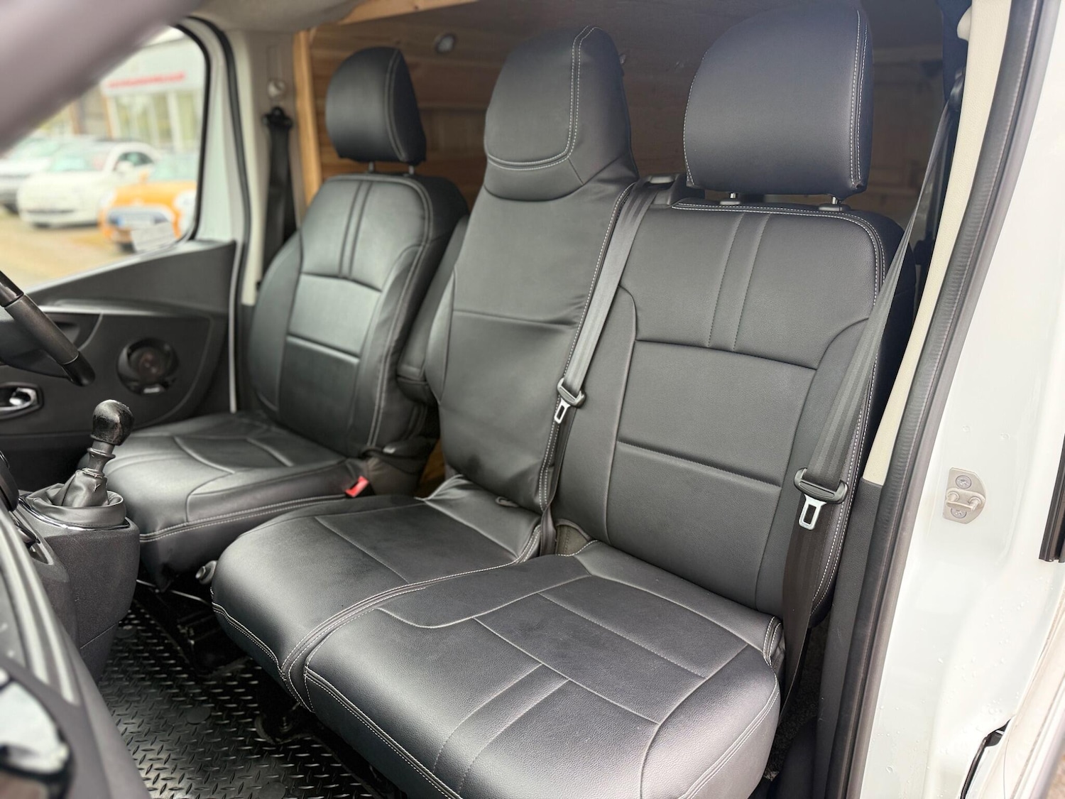 Used Vauxhall Vivaro 2017 for sale - 77704725: Photo 12