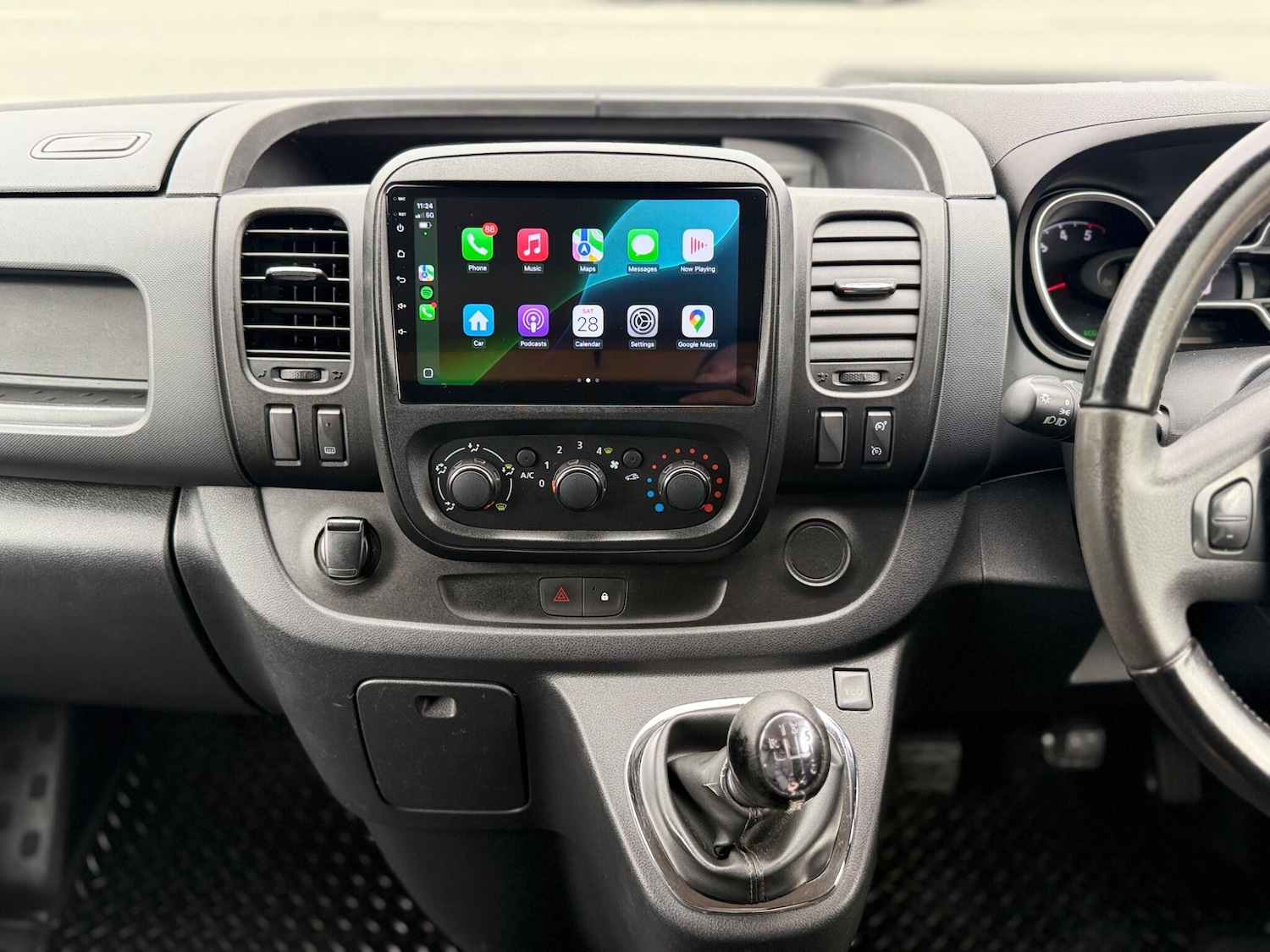 Used Vauxhall Vivaro 2017 for sale - 77704725: Photo 22