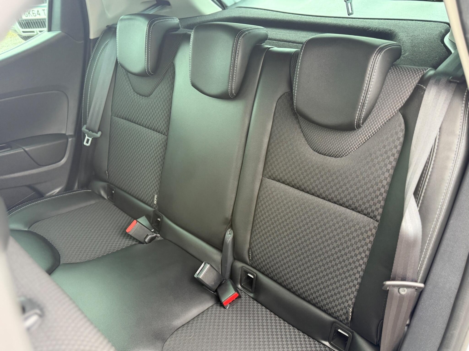 Used Renault Clio 2019 for sale - 76752488: Photo 14