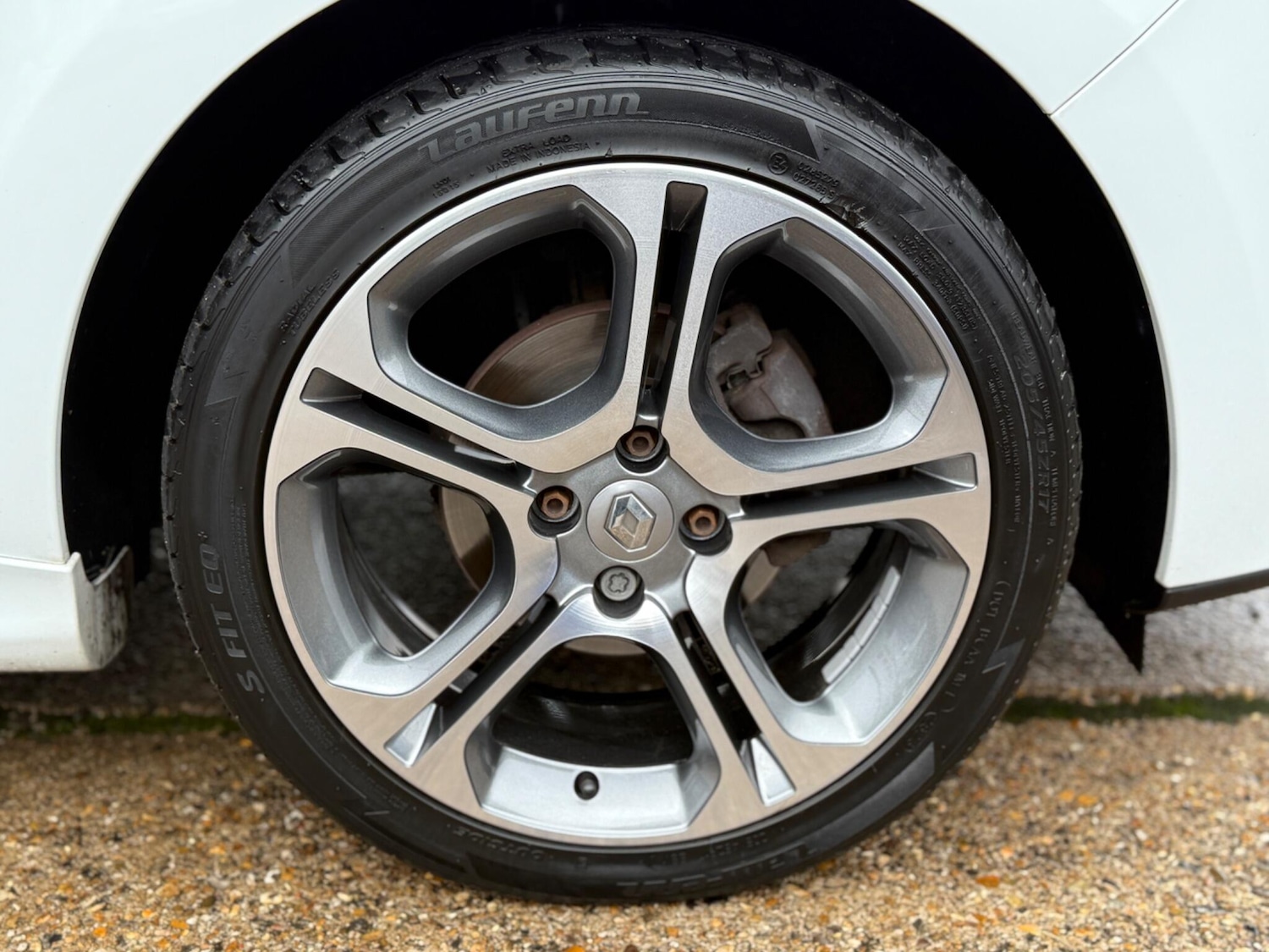 Used Renault Clio 2019 for sale - 76752488: Photo 38