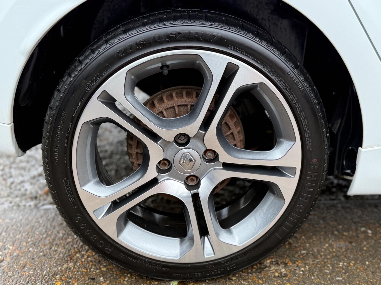 Used Renault Clio 2019 for sale - 76752488: Photo 41