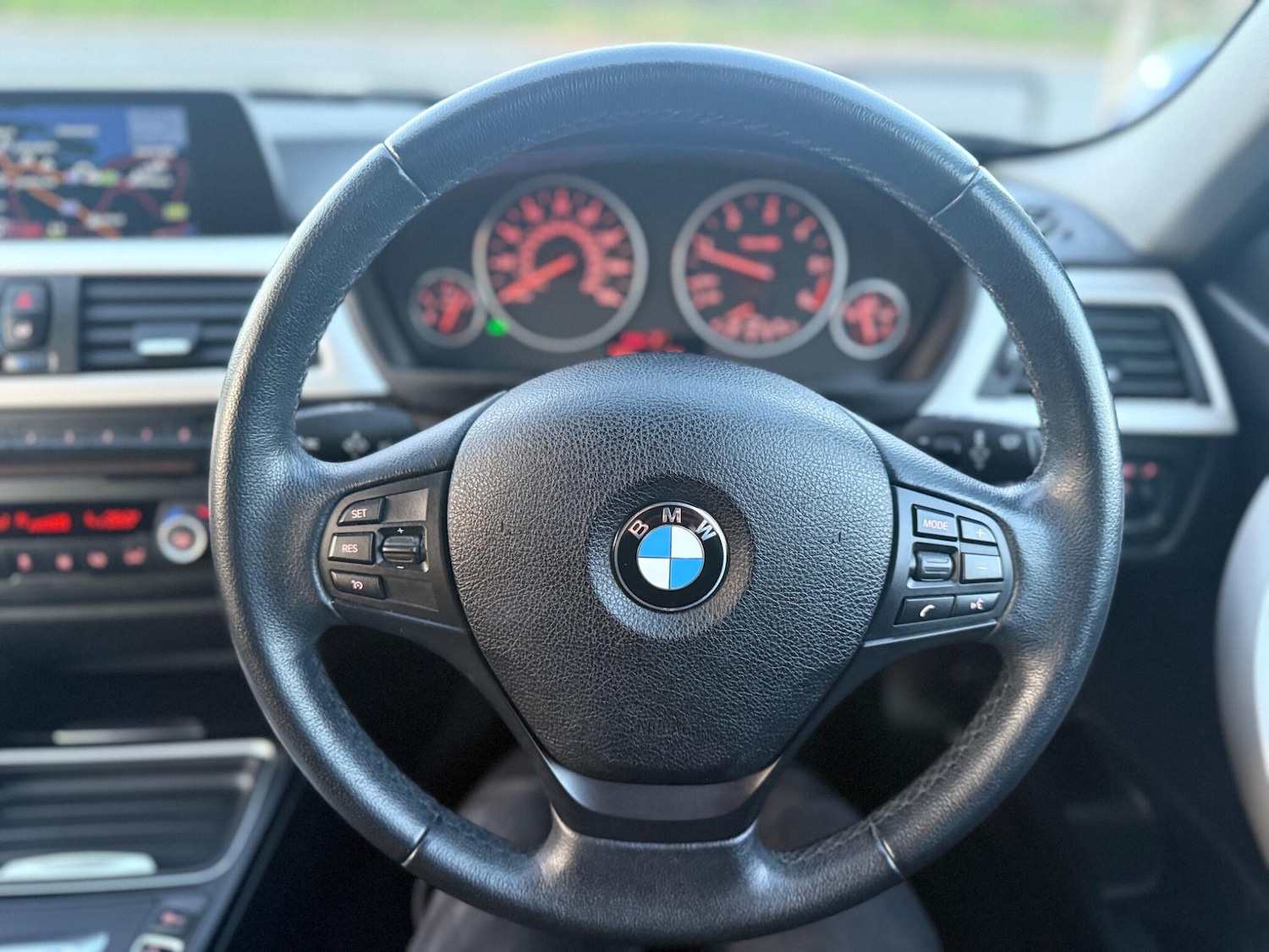 Used BMW 3 Series for sale - 77670299: Photo 20