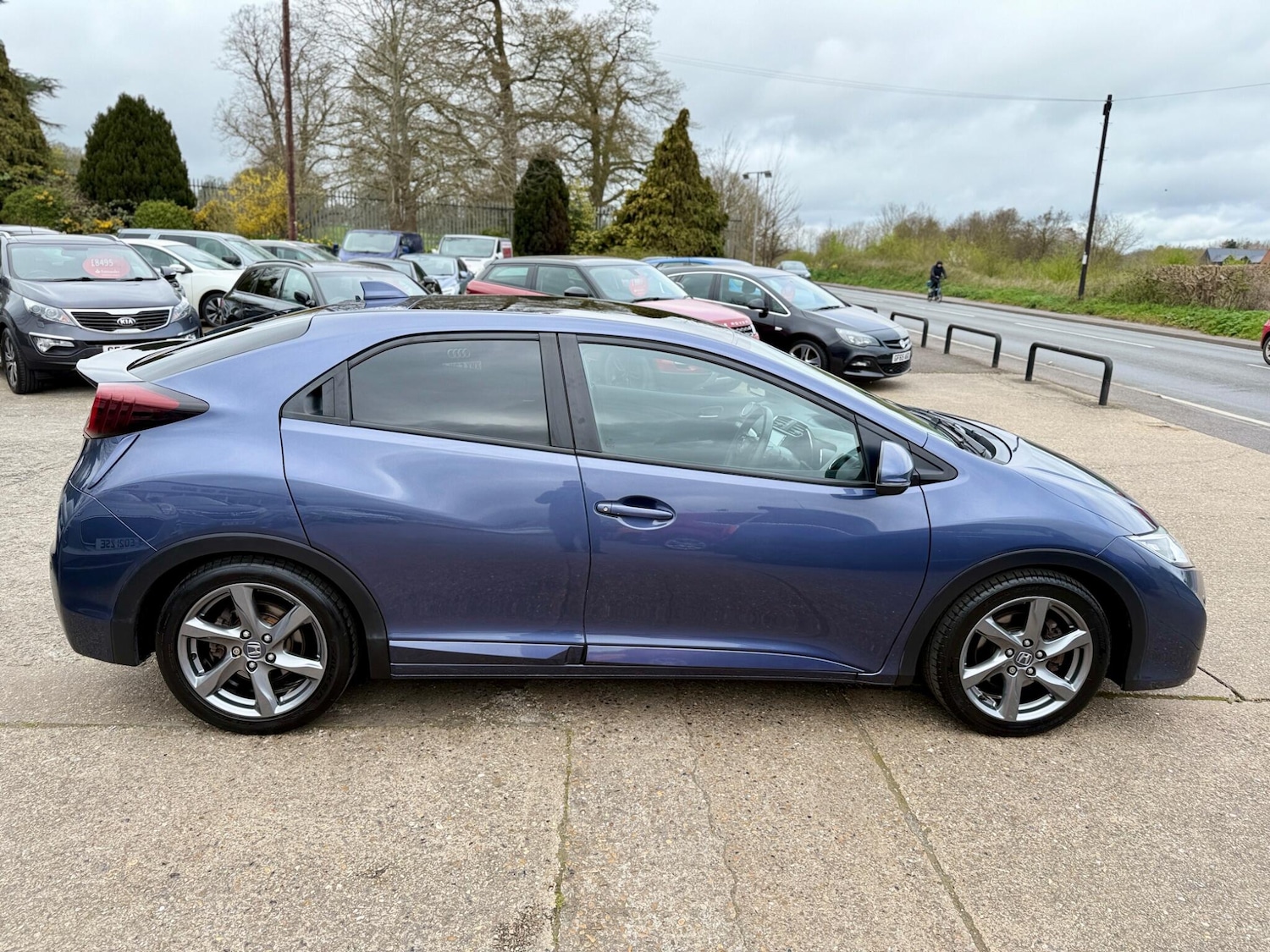 Used Honda Civic for sale - 78136261: Photo 8