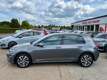 Used Volkswagen Golf 2019 for sale - 78600890: Photo