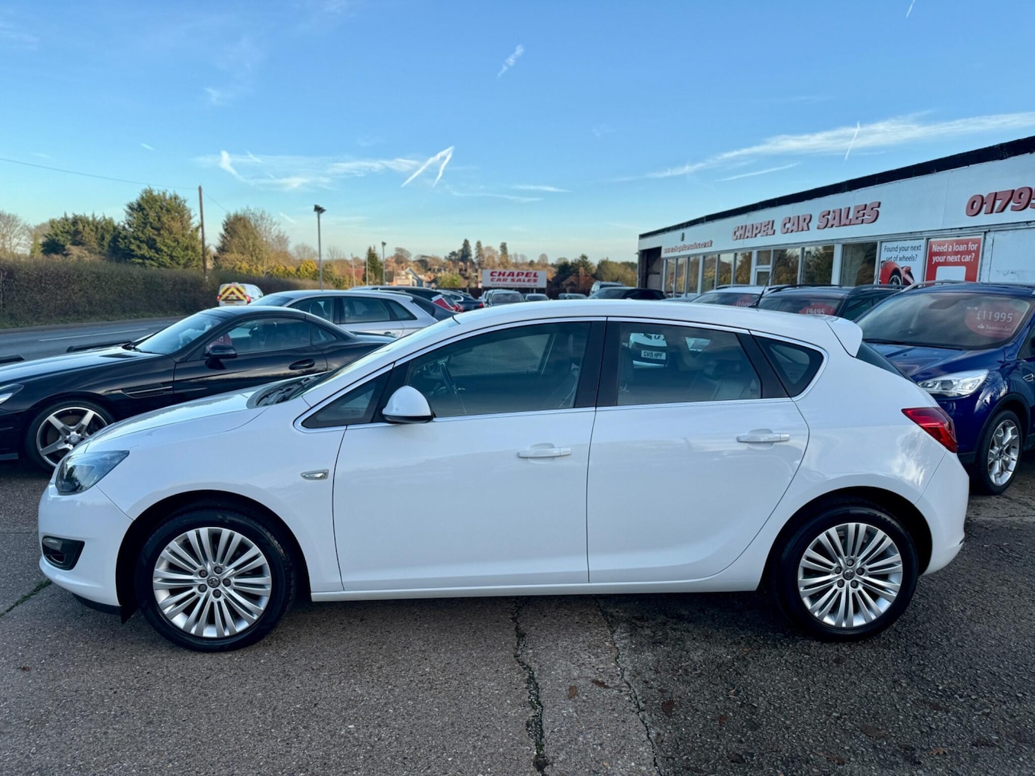 Used Vauxhall Astra 2015 for sale - 76562376: Photo 4