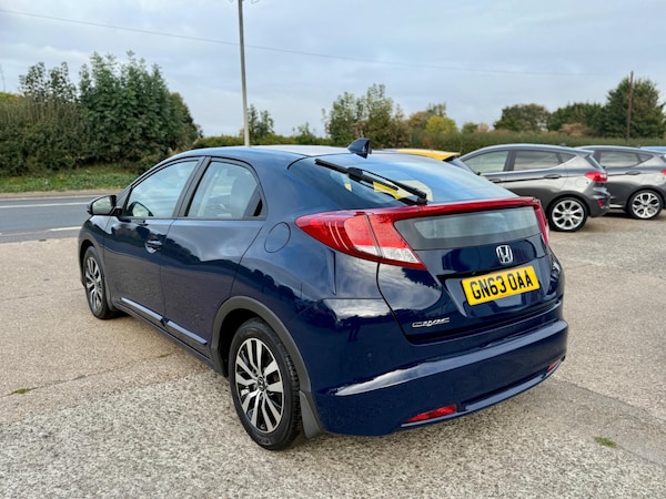 Used Honda Civic 2013 for sale - 76259676: Photo 5