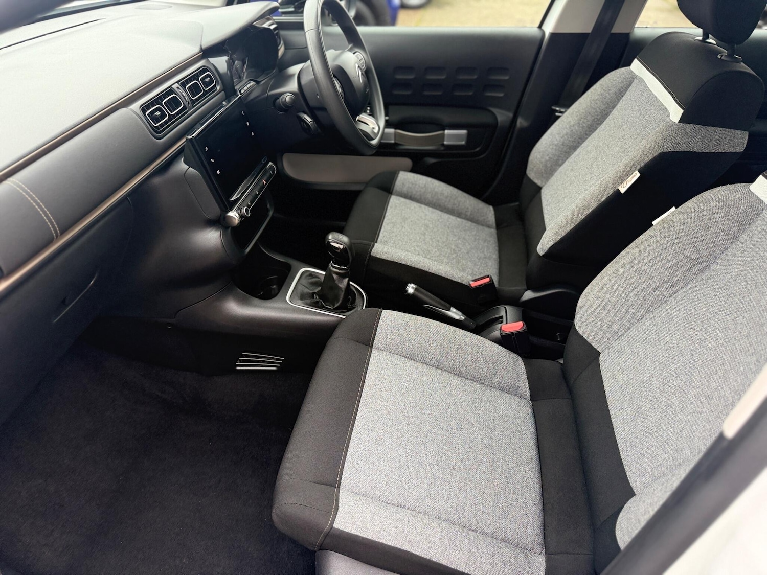 Used Citroen C3 2020 for sale - 77696395: Photo 11