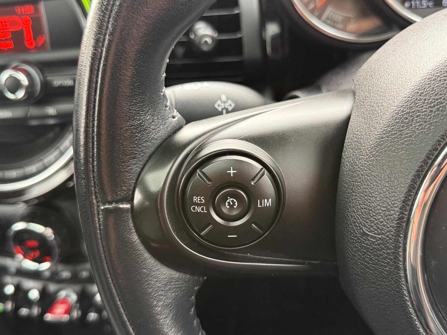 Used MINI Hatch 2017 for sale - 78087016: Photo 28