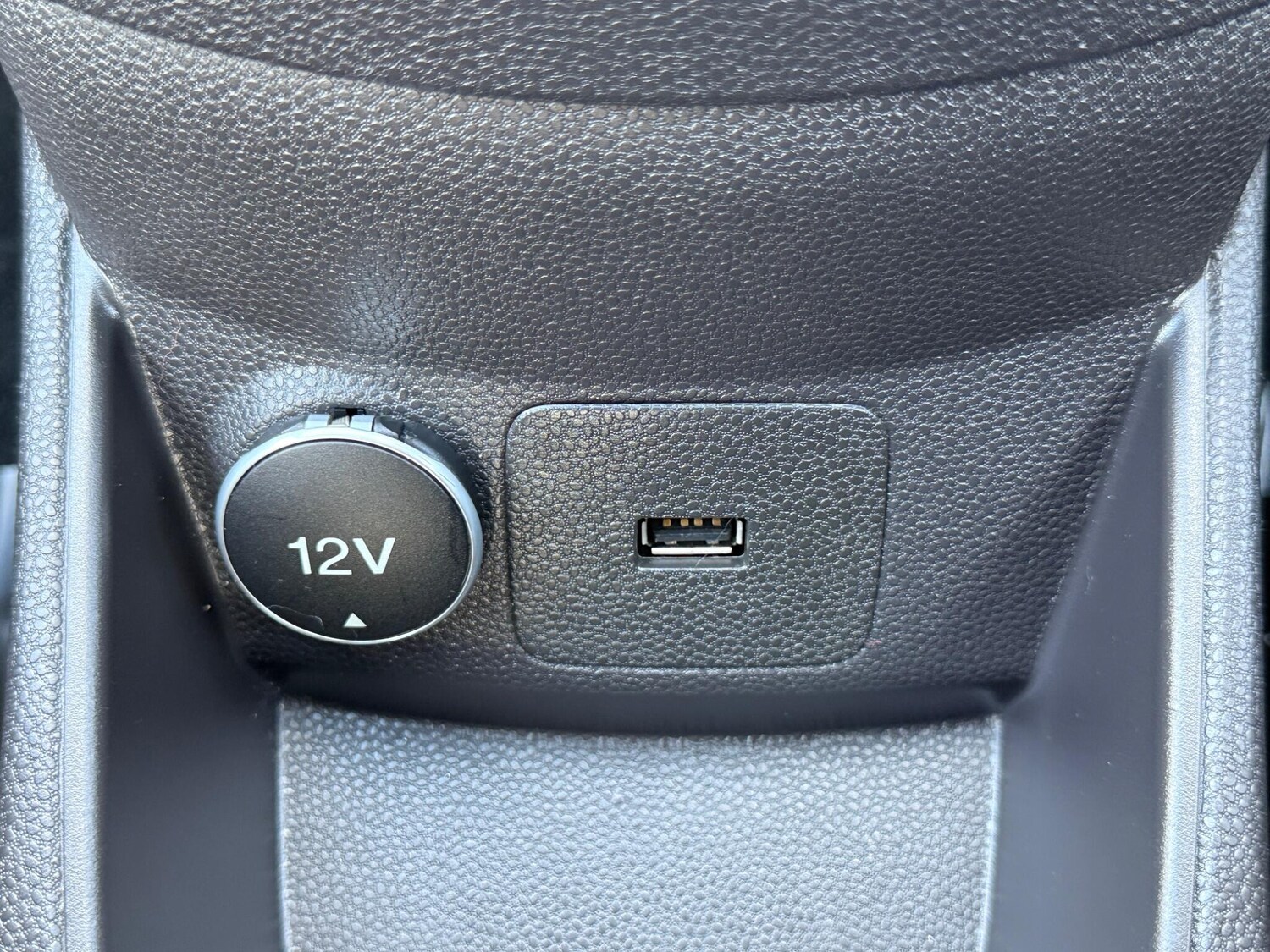 Used Ford Fiesta 2016 for sale - 77396100: Photo 23