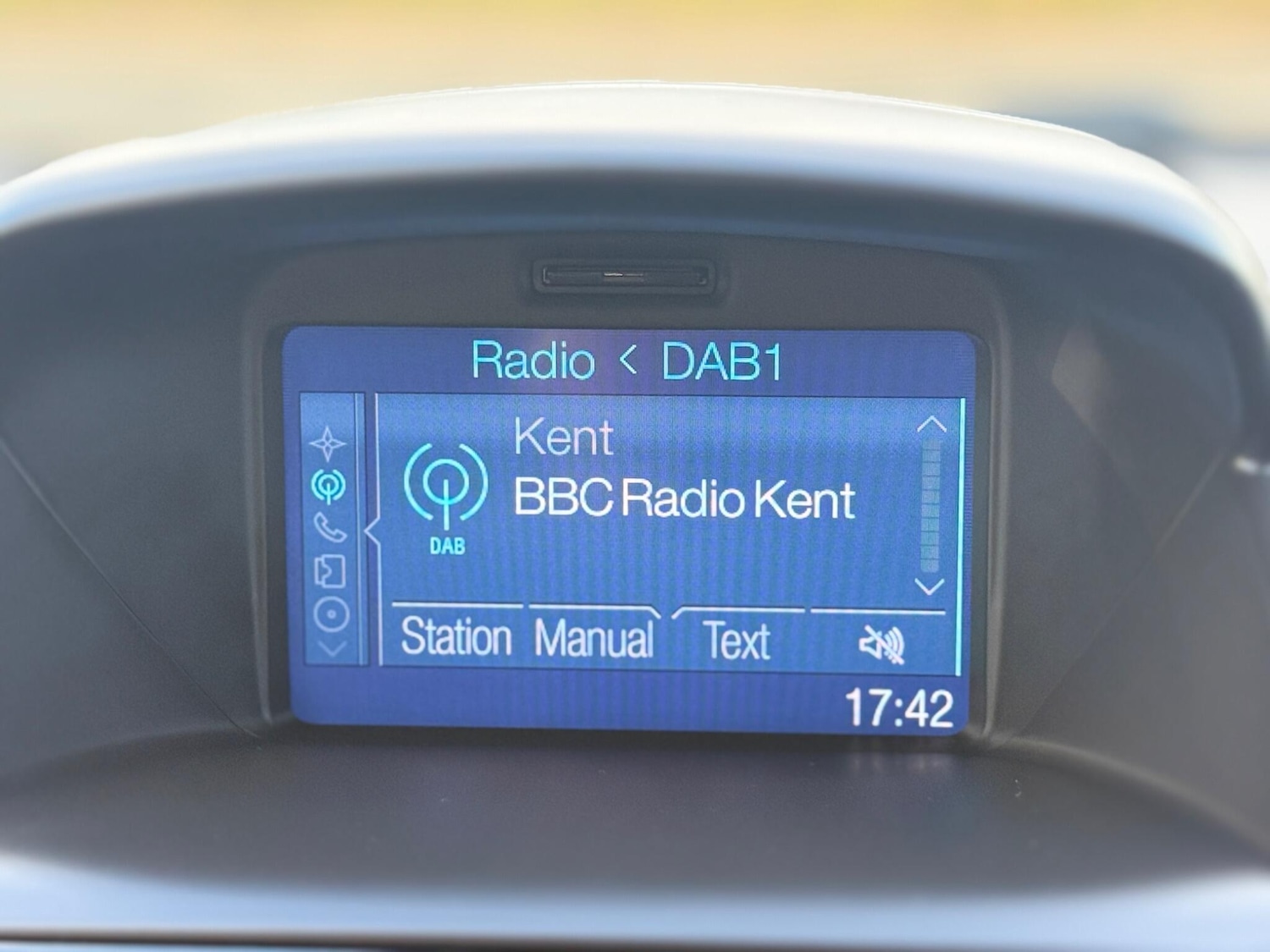 Used Ford Fiesta 2016 for sale - 77396100: Photo 25