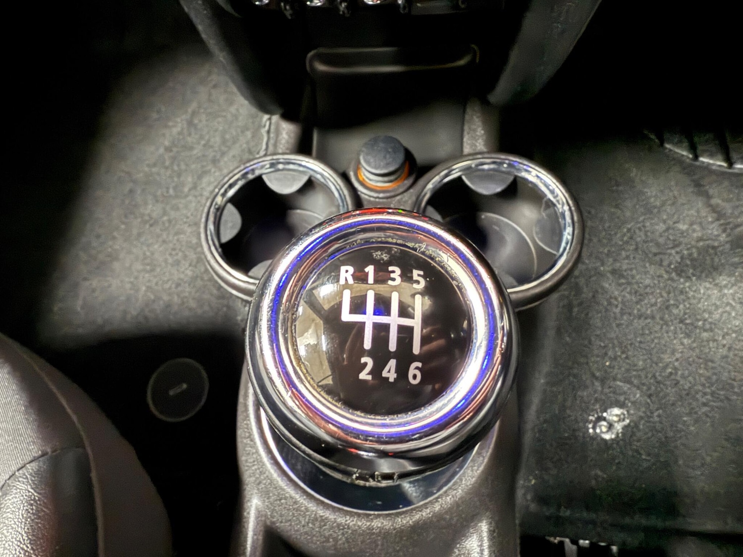 Used MINI Convertible 2011 for sale - 76801884: Photo 23