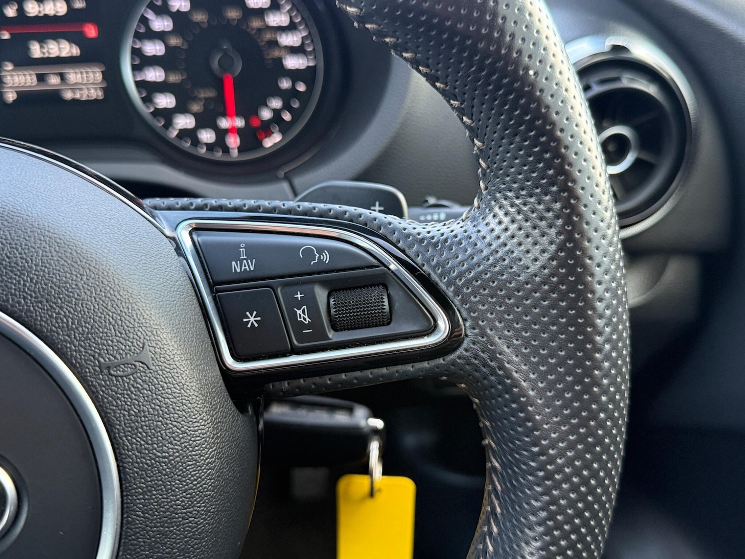 Used Audi A3 2015 for sale - 77163086: Photo 34