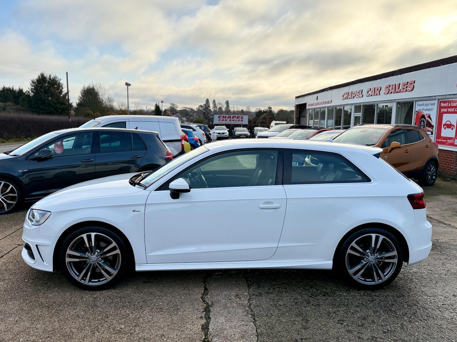Used Audi A3 2015 for sale - 77163086: Photo 4