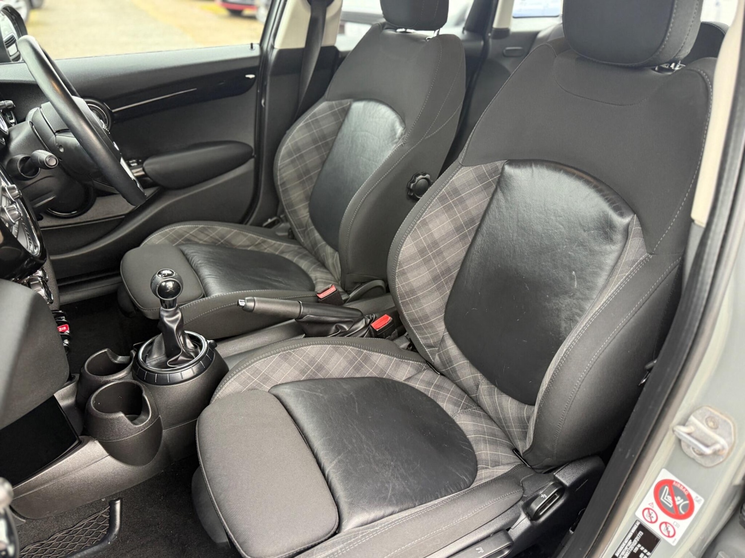 Used MINI Hatch 2017 for sale - 76936271: Photo 13