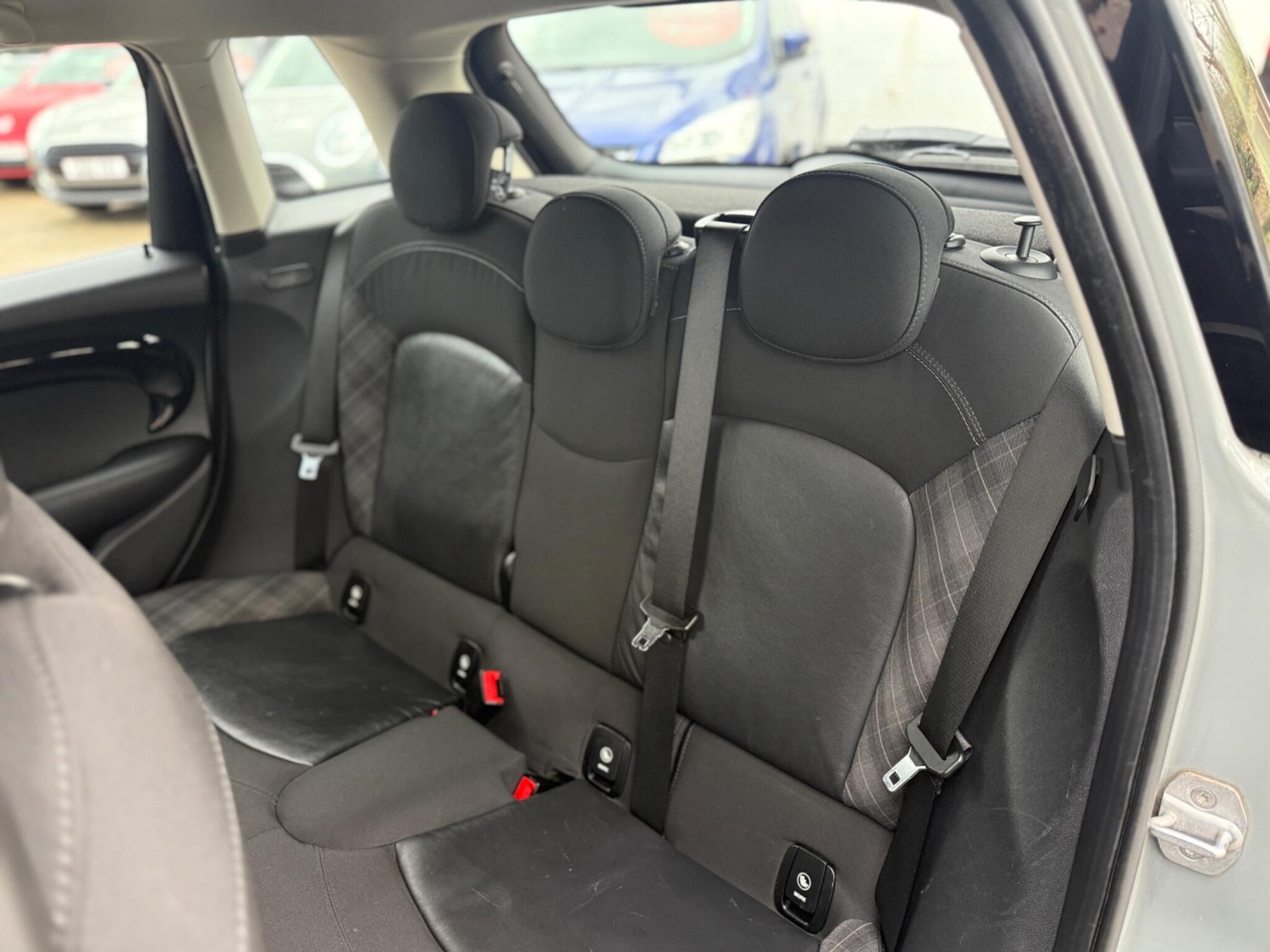 Used MINI Hatch 2017 for sale - 76936271: Photo 15