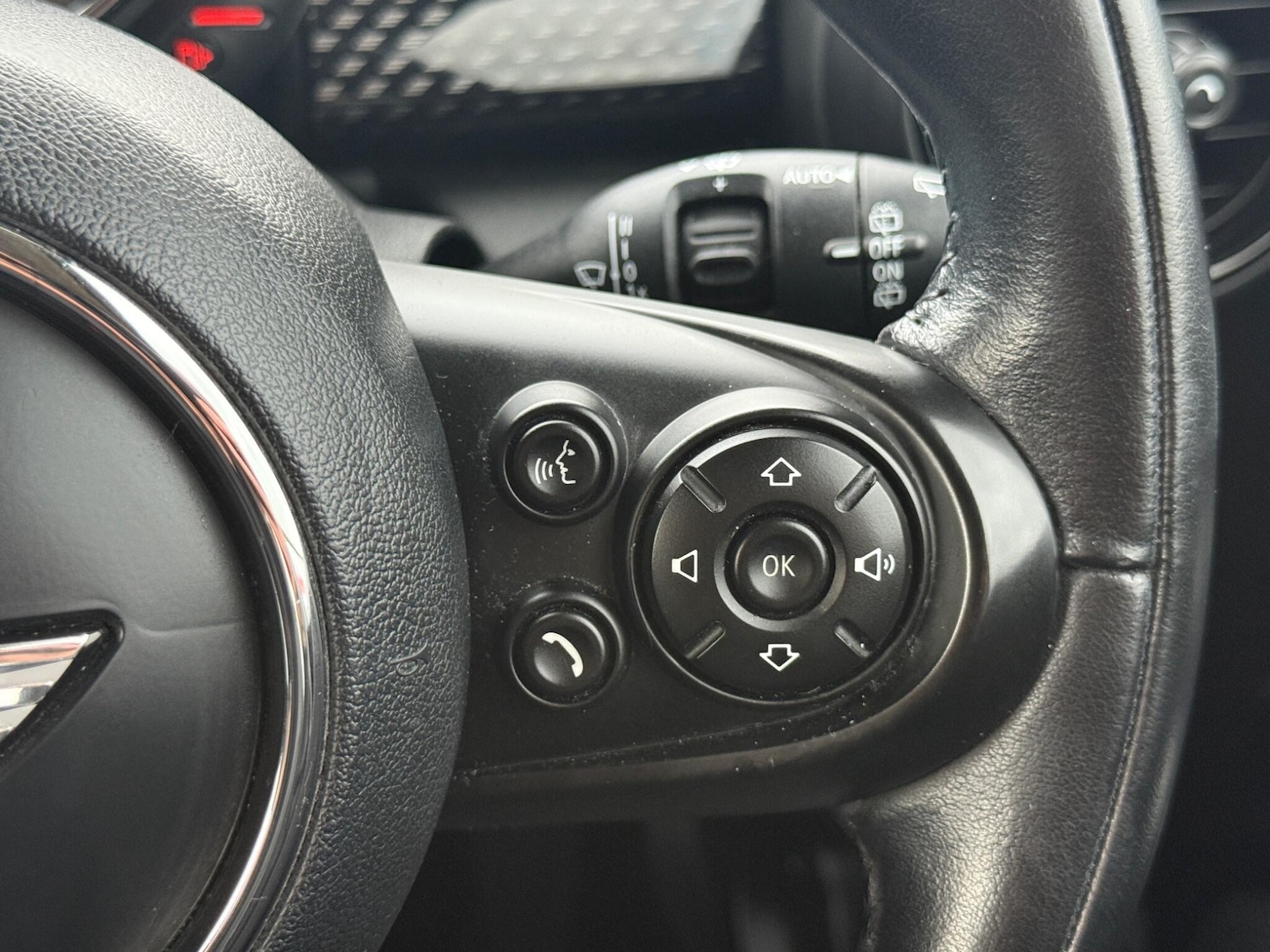 Used MINI Hatch 2017 for sale - 76936271: Photo 33