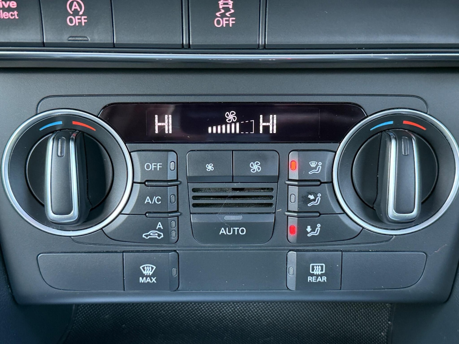 Used Audi Q3 2017 for sale - 77163432: Photo 29