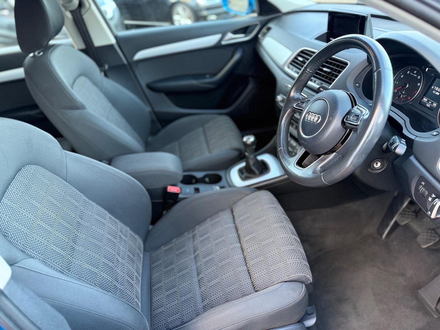 Used Audi Q3 2017 for sale - 77163432: Photo 9