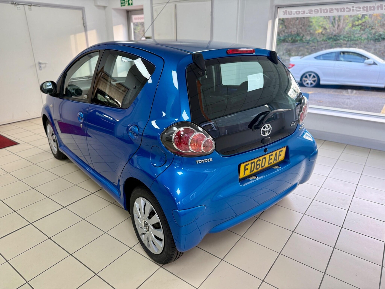 Used Toyota AYGO 2010 for sale - 77039742: Photo 5