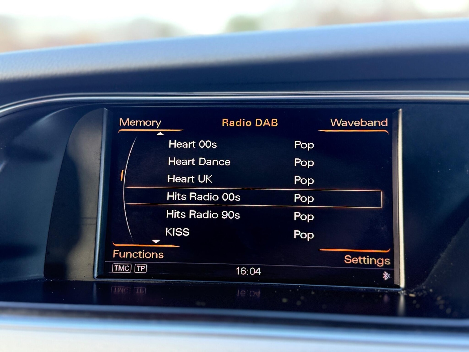 Used Audi A4 2015 for sale - 77559745: Photo 24