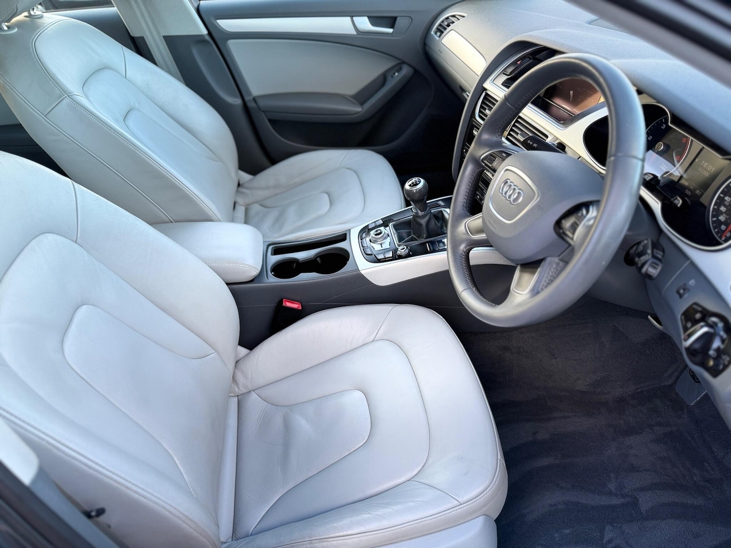 Used Audi A4 2015 for sale - 77559745: Photo 9