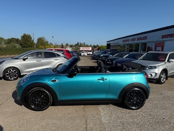 Used MINI Convertible 2019 for sale - 78471256: Photo