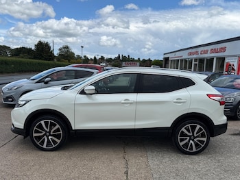 Used Nissan Qashqai 2016 for sale - 78855154: Photo