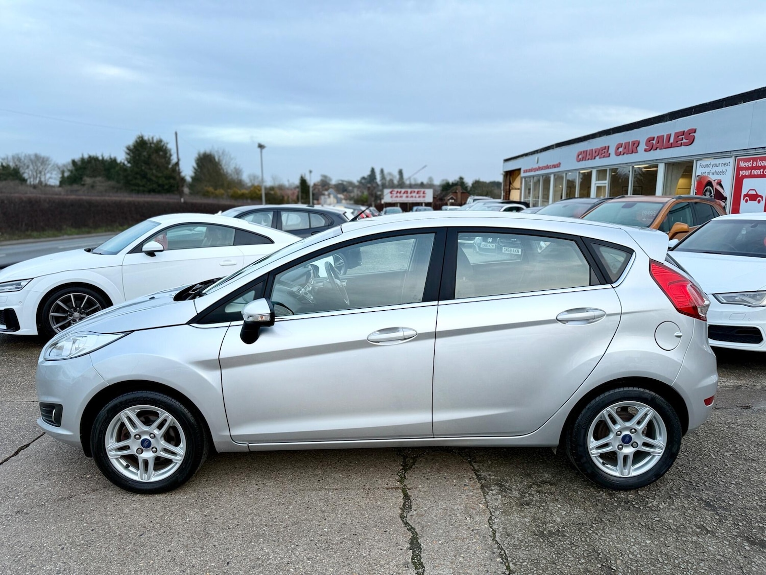 Used Ford Fiesta 2013 for sale - 77524890: Photo 4