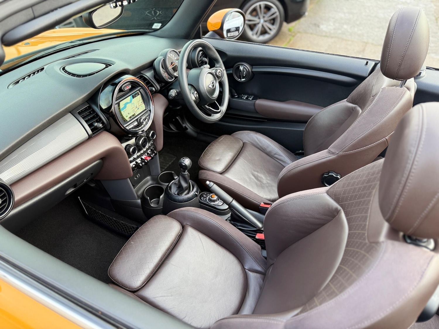 Used MINI Convertible 2017 for sale - 77469067: Photo 11