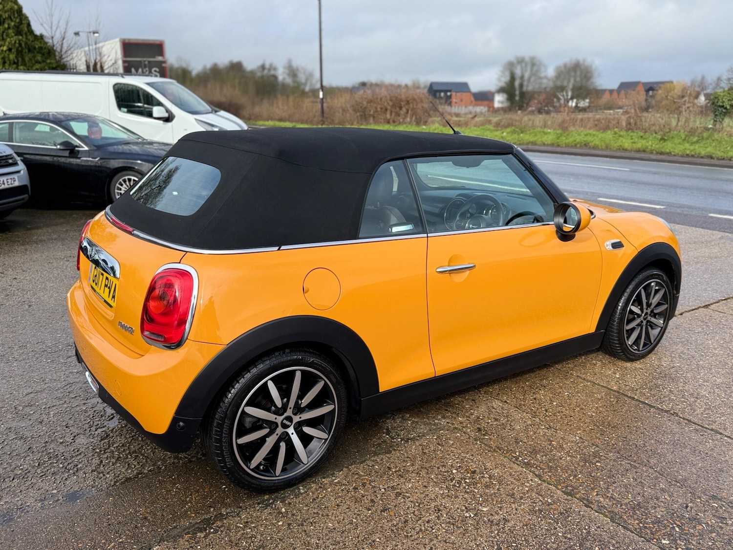 Used MINI Convertible 2017 for sale - 77469067: Photo 19