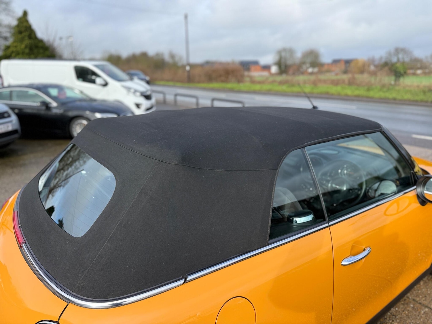 Used MINI Convertible 2017 for sale - 77469067: Photo 22