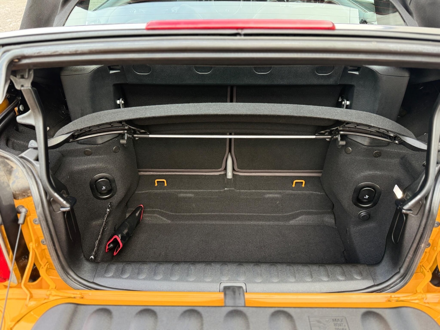 Used MINI Convertible 2017 for sale - 77469067: Photo 30