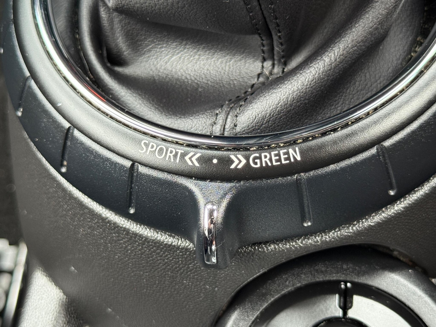 Used MINI Convertible 2017 for sale - 77469067: Photo 36