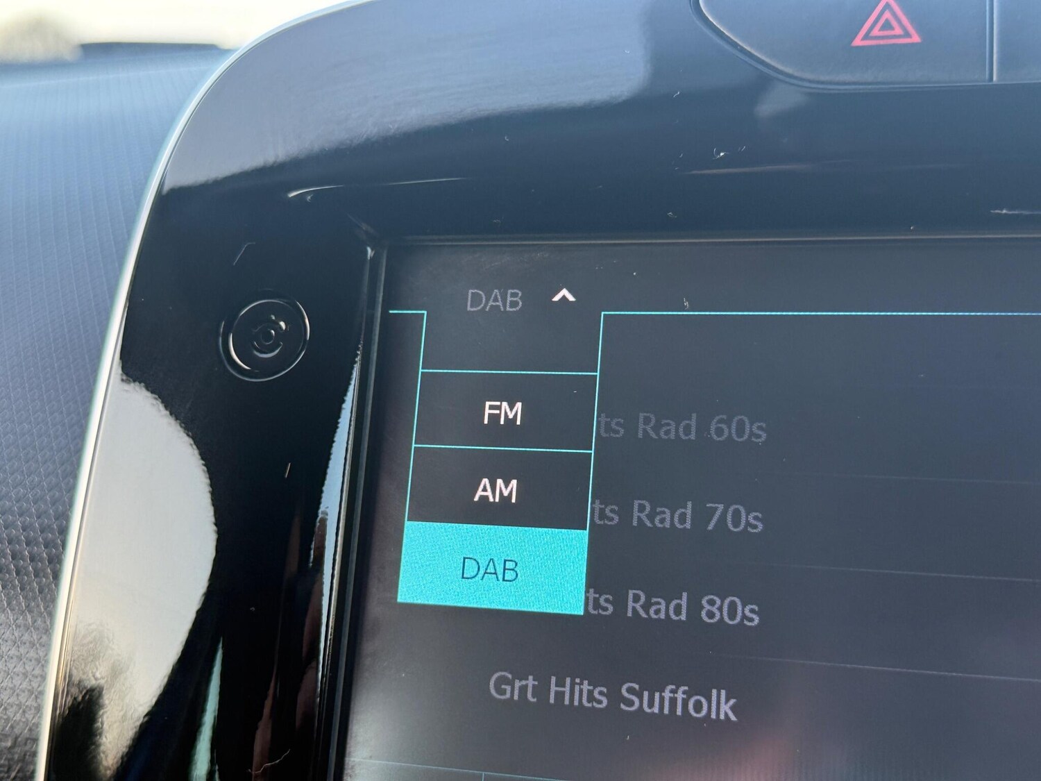 Used Renault Clio 2018 for sale - 77839867: Photo 23