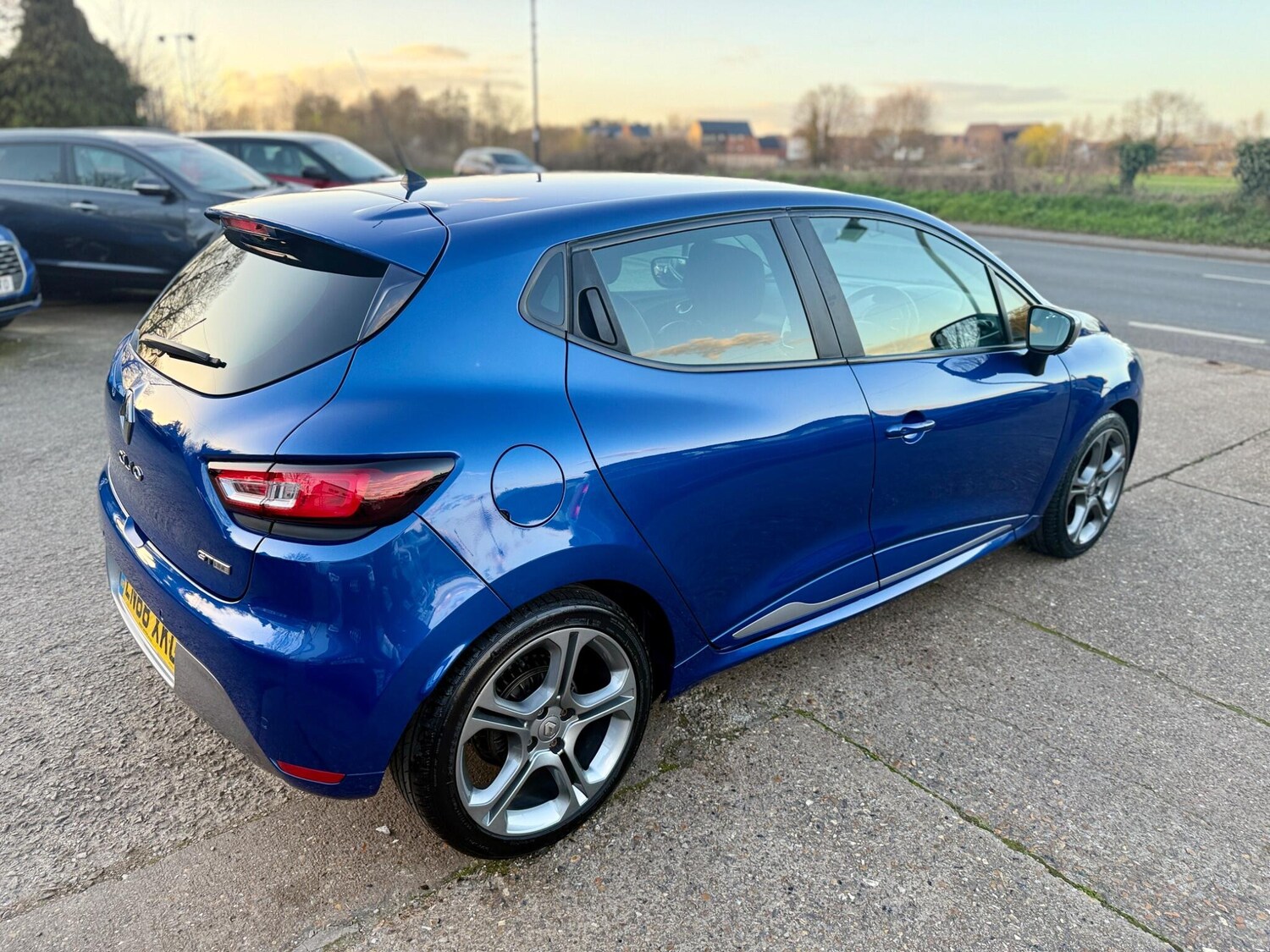 Used Renault Clio 2018 for sale - 77839867: Photo 7