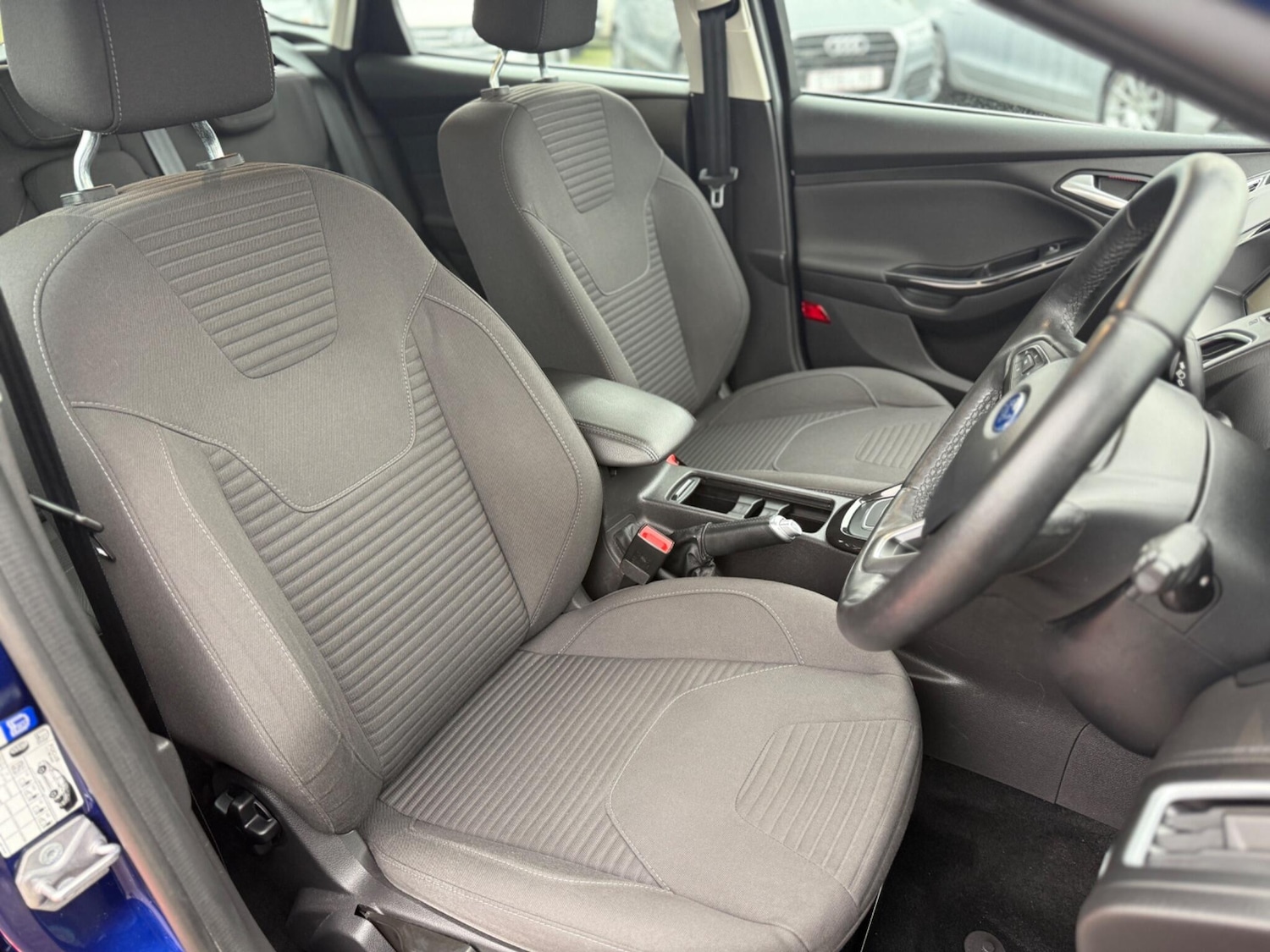 Used Ford Focus 2015 for sale - 76743115: Photo 10