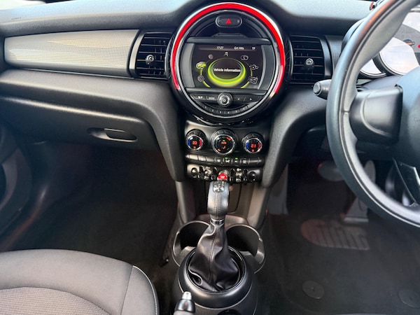 Used MINI Hatch 2015 for sale - 76337323: Photo 17