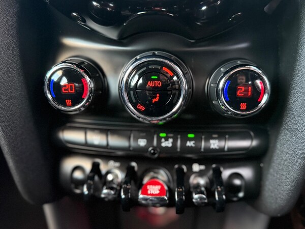 Used MINI Hatch 2015 for sale - 76337323: Photo 23