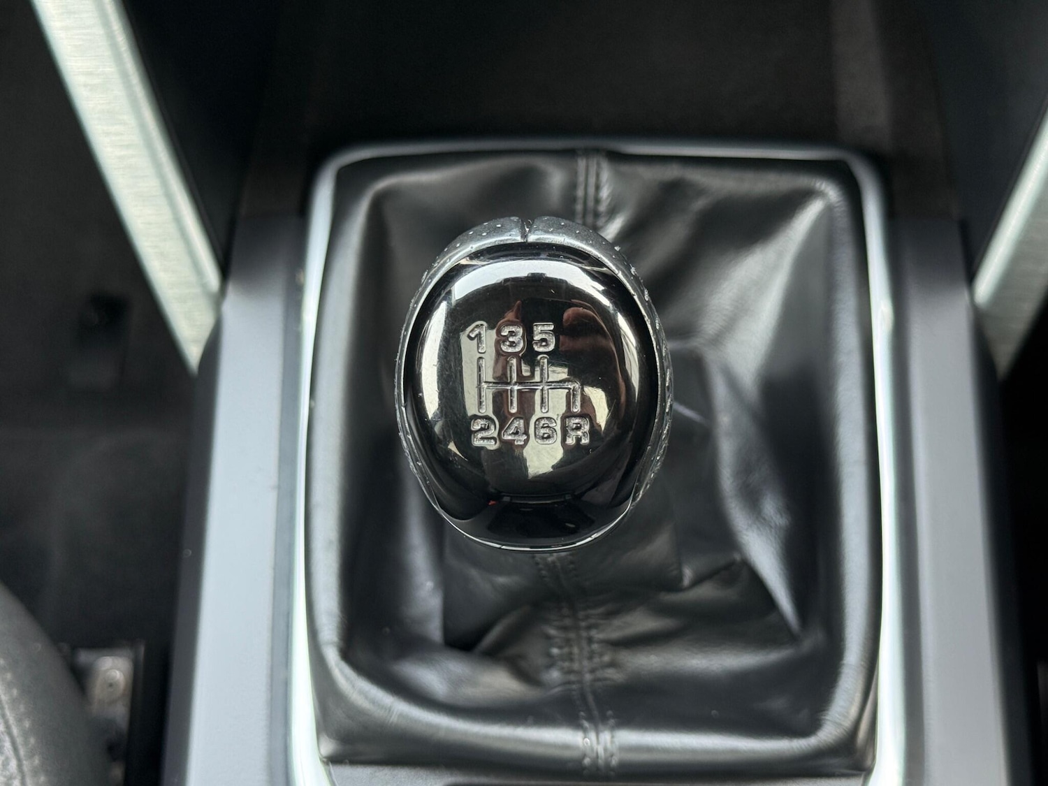 Used Land Rover Discovery Sport for sale - 77598001: Photo 24